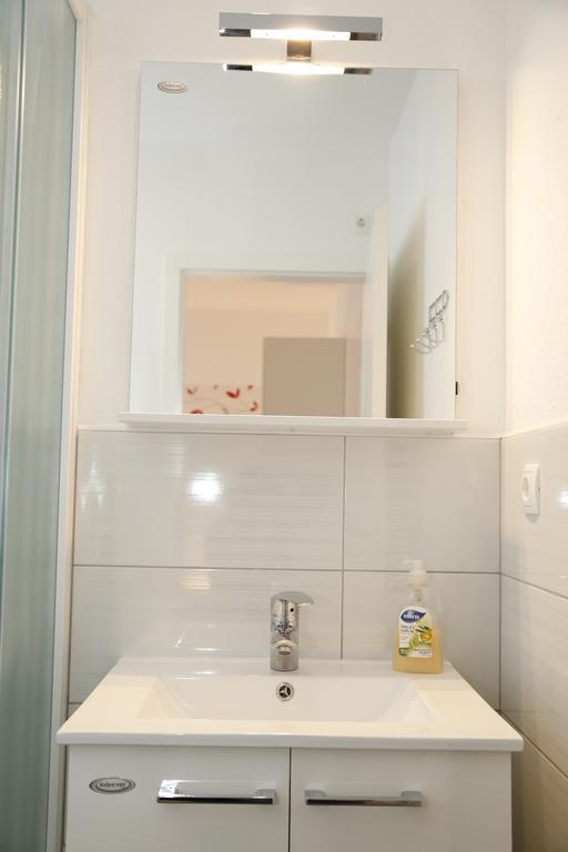 וודיצה Apartments Gabrijel מראה חיצוני תמונה