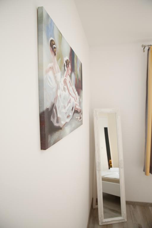 וודיצה Apartments Gabrijel מראה חיצוני תמונה