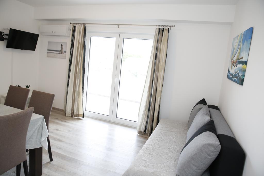 וודיצה Apartments Gabrijel מראה חיצוני תמונה