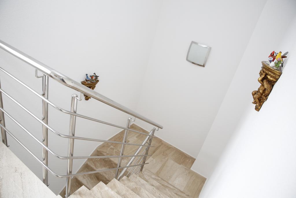 וודיצה Apartments Gabrijel מראה חיצוני תמונה