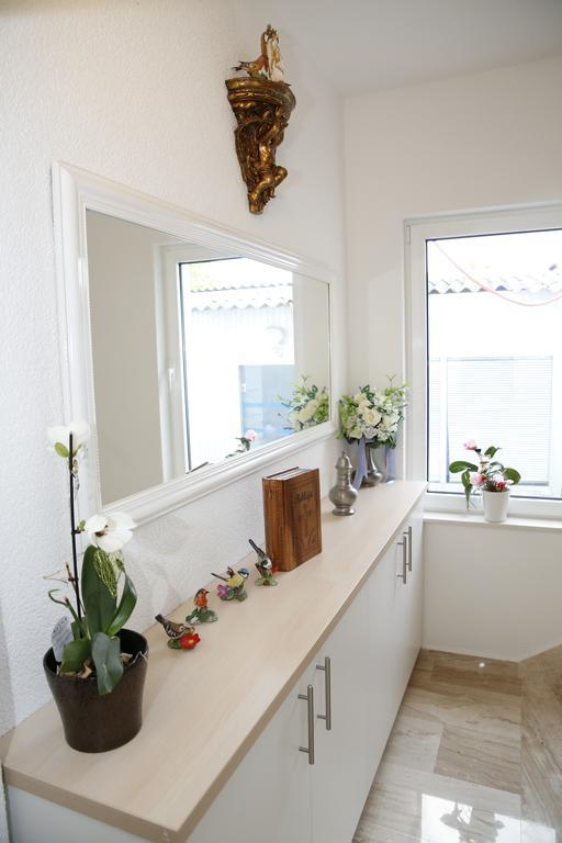 וודיצה Apartments Gabrijel מראה חיצוני תמונה