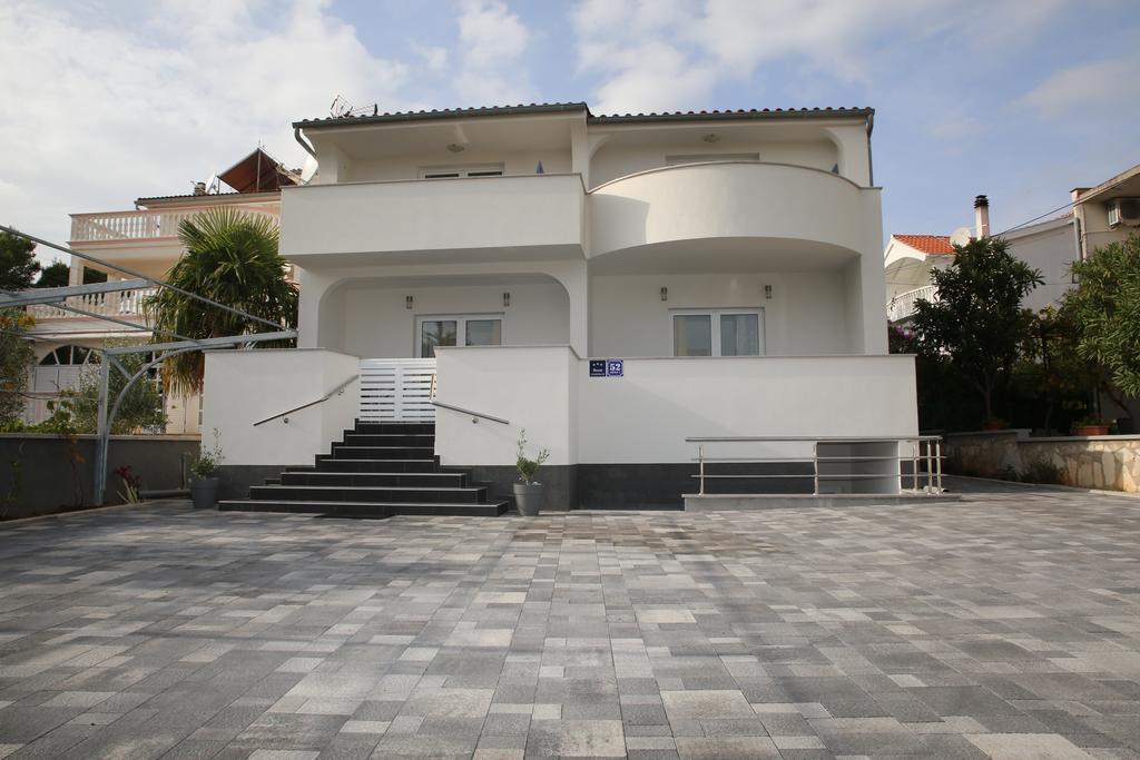 וודיצה Apartments Gabrijel מראה חיצוני תמונה